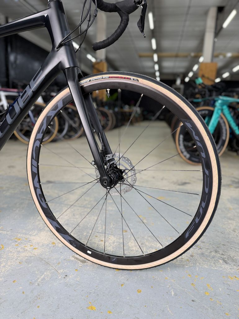 Used CUBE ATTAIN GTC SL 2021 2021 Road & Gravel, Black — image 2 of 14