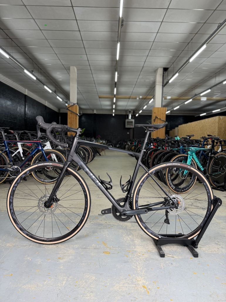 Used CUBE ATTAIN GTC SL 2021 2021 Road & Gravel, Black — image 8 of 14
