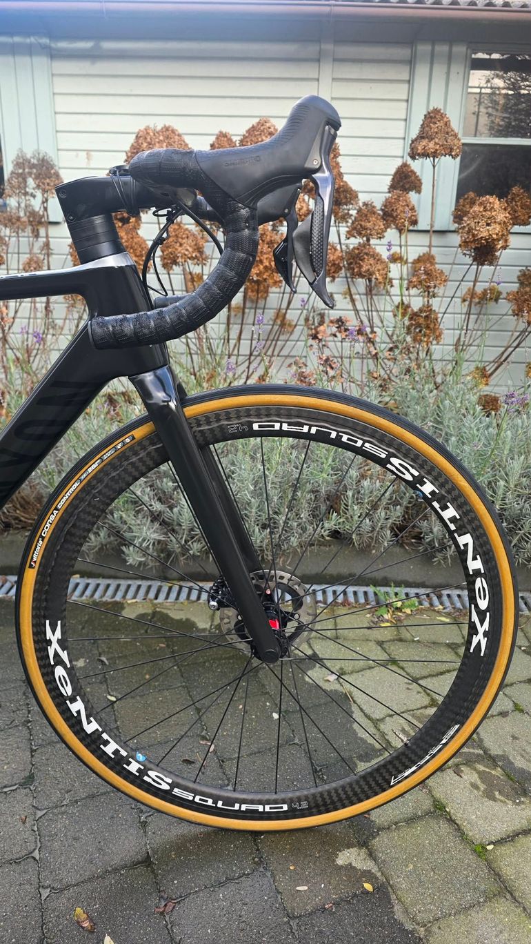 Used Canyon Ultimate CF SL 8 Disc Di2 2021 2021 Road & Gravel, Black — image 5 of 15