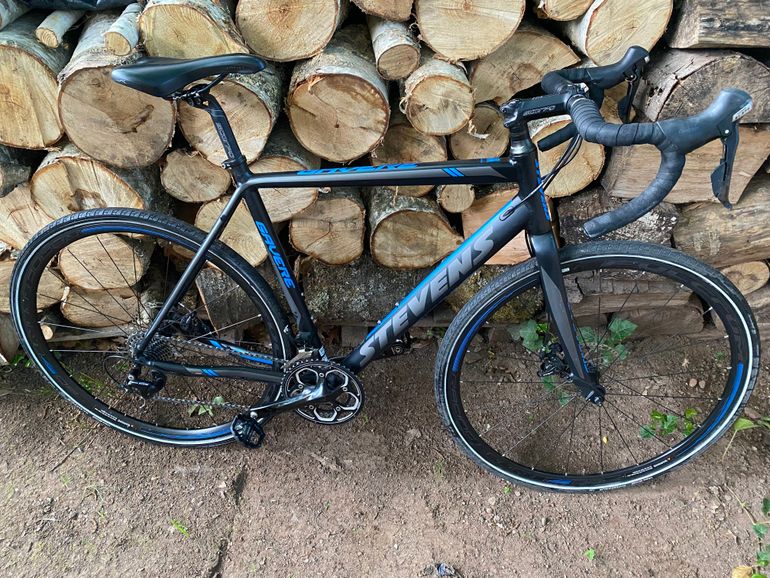 Used Stevens Gavere Ca 8 Jahre Alt 2018 Road & Gravel, Schwarz — image 1 of 5