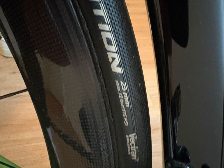 Used Specialized Tarmac SRAM Red 2015 Road & Gravel, Grün — image 4 of 6
