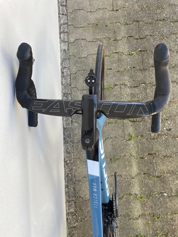 Used Focus IZALCO MAX DISC 9.7 2021 2021 Road & Gravel, Blue — image 12 of 30