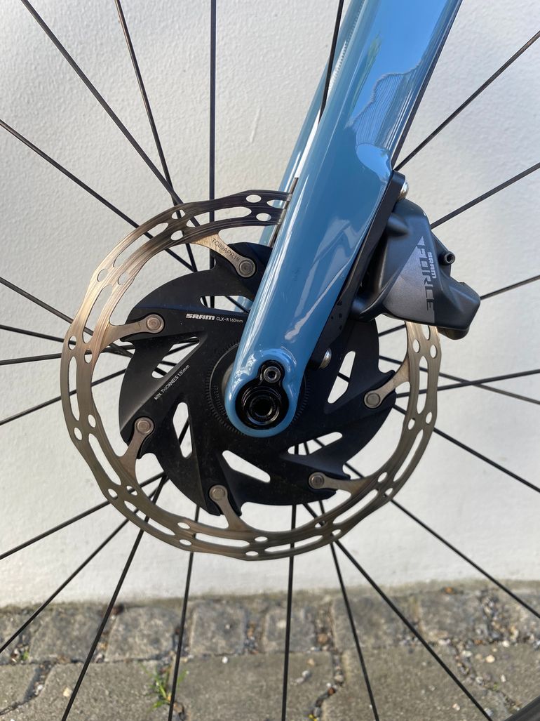 Used Focus IZALCO MAX DISC 9.7 2021 2021 Road & Gravel, Blue — image 20 of 30