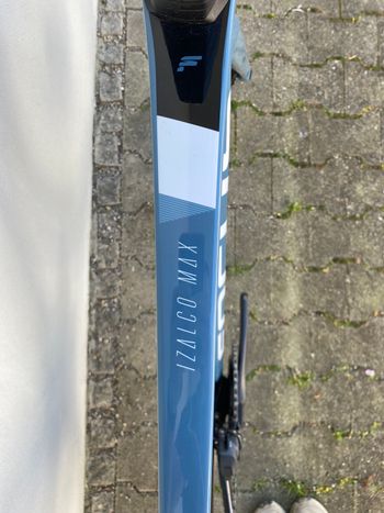 Used Focus IZALCO MAX DISC 9.7 2021 2021 Road & Gravel, Blue — image 10 of 30