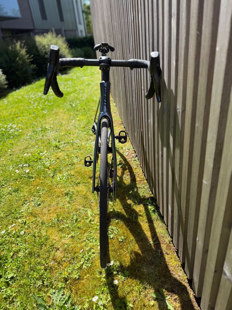 Used Giant Propel, Advanced Disc 1 2022 2022 Road & Gravel, Blue — image 3 of 6