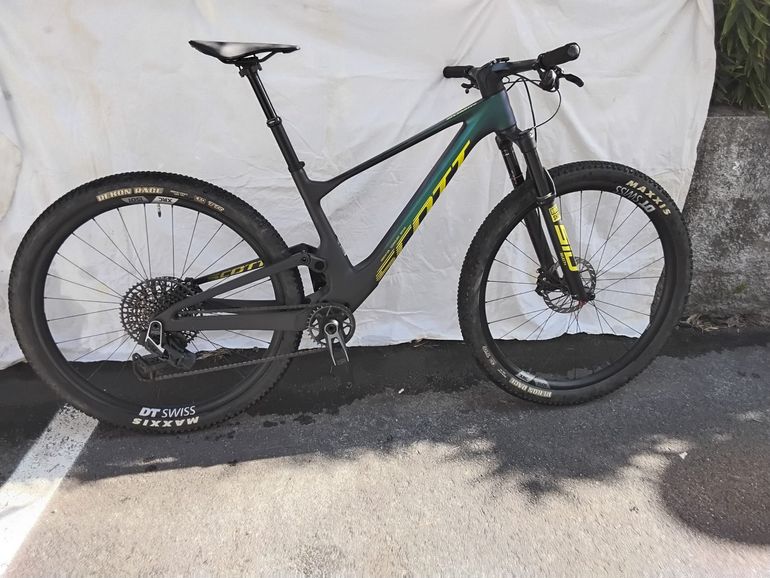 Used Scott Spark RC World Cup TR 2024 2024 Mountainbike, Green — image 8 of 11
