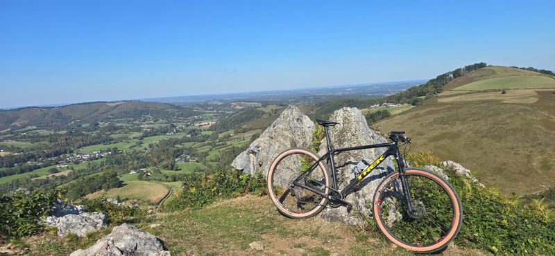 Used Trek Procaliber 9.8 SL 2017 2017 Mountainbike, Black — image 2 of 3