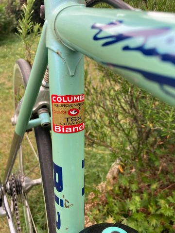 Used Bianchi Custom Campagnolo Record 1992 Road & Gravel, Green — image 3 of 10