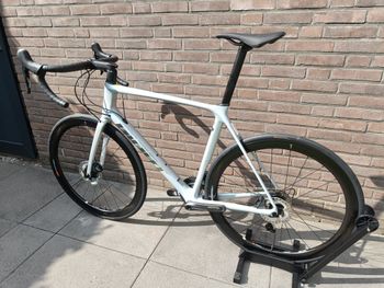 Used Giant TCR Advanced Pro Disc 1 2022 2022 Road & Gravel, White — image 6 of 16