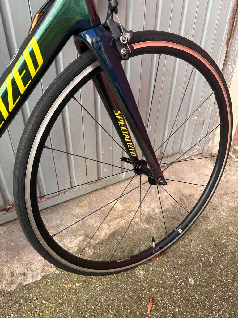 Used Specialized Men's Tarmac Comp 2018 2018 Road & Gravel — image 6 of 6