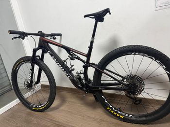 Used Specialized S-Works Epic 8 2024 2024 Mountainbike, Red, 29 — image 10 of 13