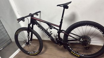 Used Specialized S-Works Epic 8 2024 2024 Mountainbike, Red, 29 — image 2 of 13