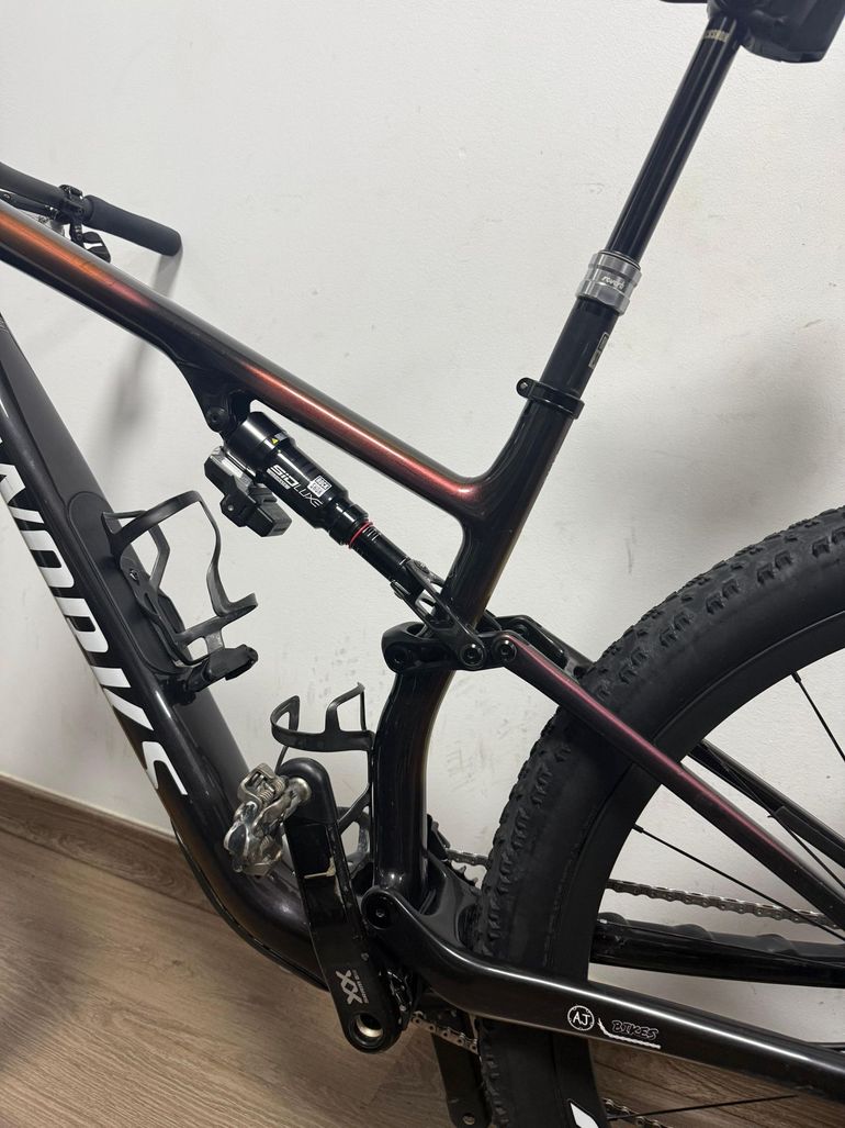 Used Specialized S-Works Epic 8 2024 2024 Mountainbike, Red, 29 — image 7 of 13