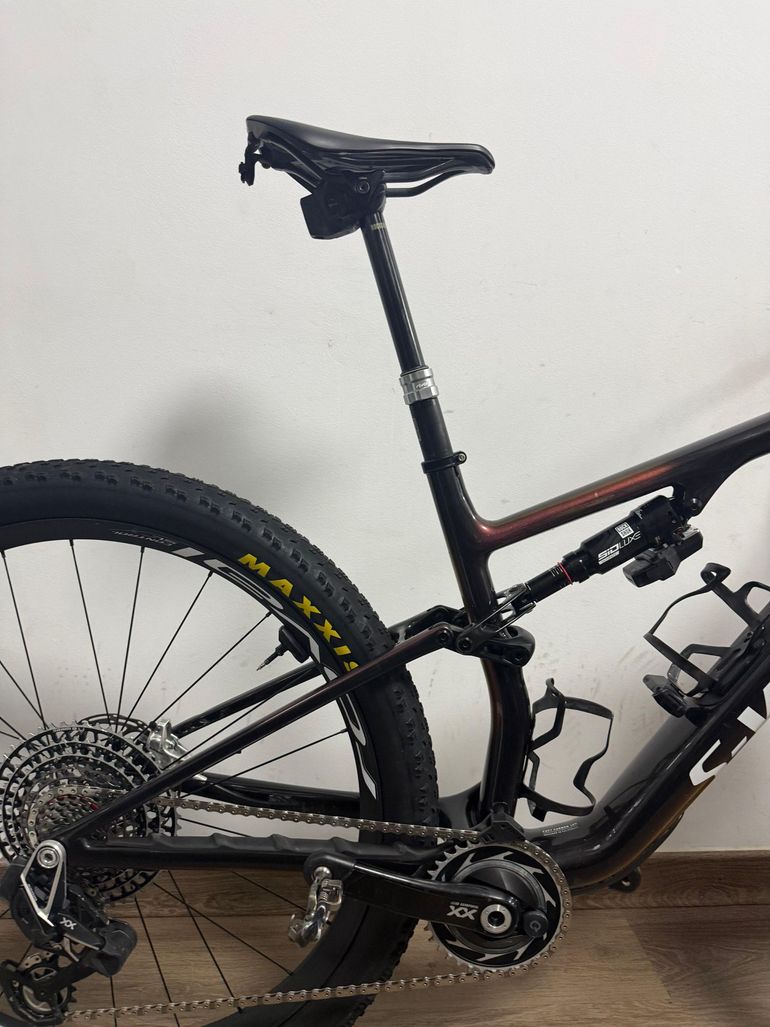 Used Specialized S-Works Epic 8 2024 2024 Mountainbike, Red, 29 — image 11 of 13