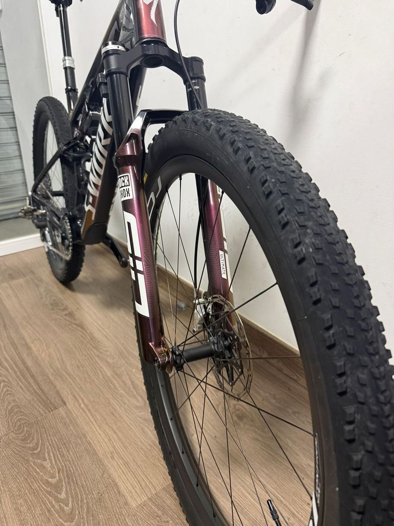 Used Specialized S-Works Epic 8 2024 2024 Mountainbike, Red, 29 — image 9 of 13