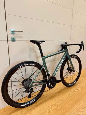 Used Specialized S-Works Tarmac SL8 - Shimano Dura-Ace Di2 2026 2026 Road & Gravel — image 2 of 21
