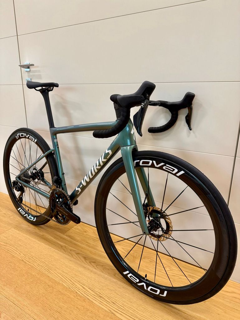 Used Specialized S-Works Tarmac SL8 - Shimano Dura-Ace Di2 2026 2026 Road & Gravel — image 3 of 21