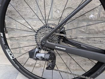 Used Scott Addict RC 30 2024 2024 Road & Gravel — image 4 of 8