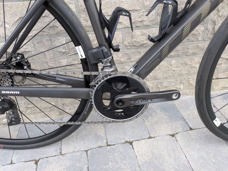 Used Scott Addict RC 30 2024 2024 Road & Gravel — image 5 of 8