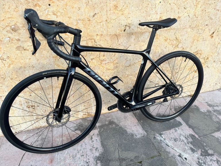 Used Giant TCR Advanced Disc 2 2022 2022 Road & Gravel, Black — image 11 of 16