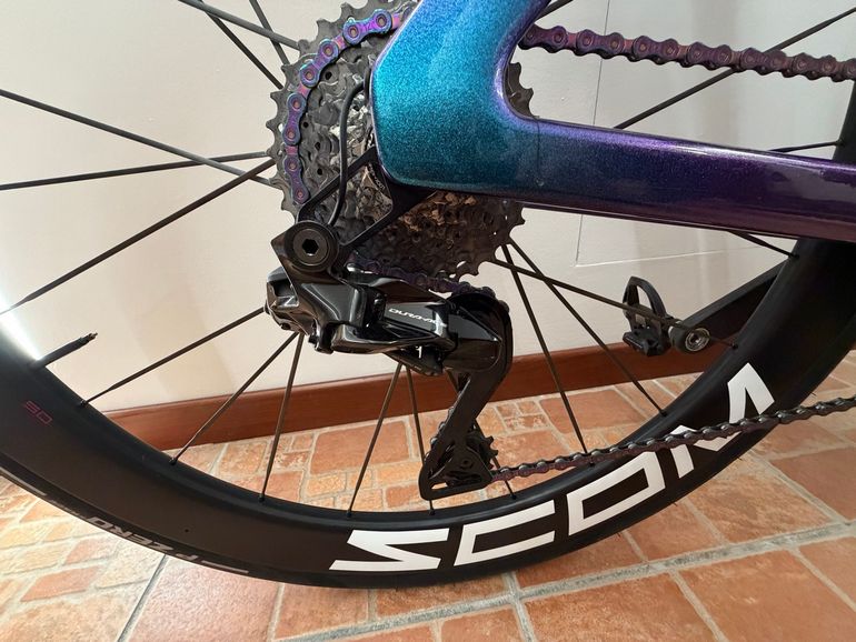 Used Canyon Aeroad CFR Di2 2025 2025 Road & Gravel, Blue — image 3 of 4