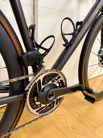 Used Specialized S-Works Aethos – SRAM Red eTap AXS 2023 2023 Road & Gravel — image 4 of 18
