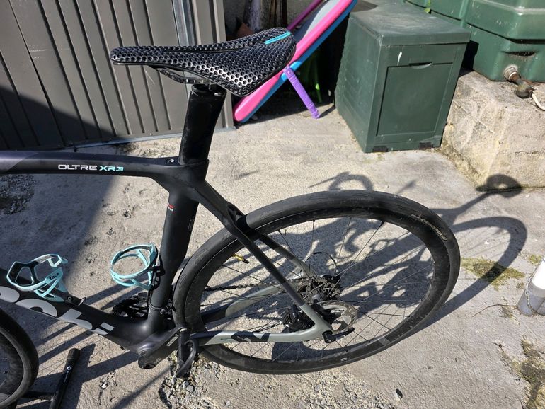 Used Bianchi Oltre XR3 - Ultegra 2022 2022 Road & Gravel, Light Gray — image 17 of 17
