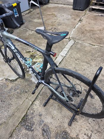 Used Bianchi Oltre XR3 - Ultegra 2022 2022 Road & Gravel — image 3 of 9