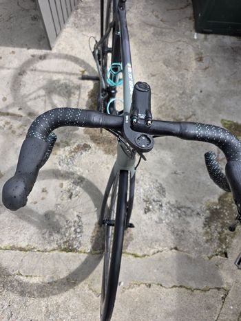 Used Bianchi Oltre XR3 - Ultegra 2022 2022 Road & Gravel — image 9 of 9