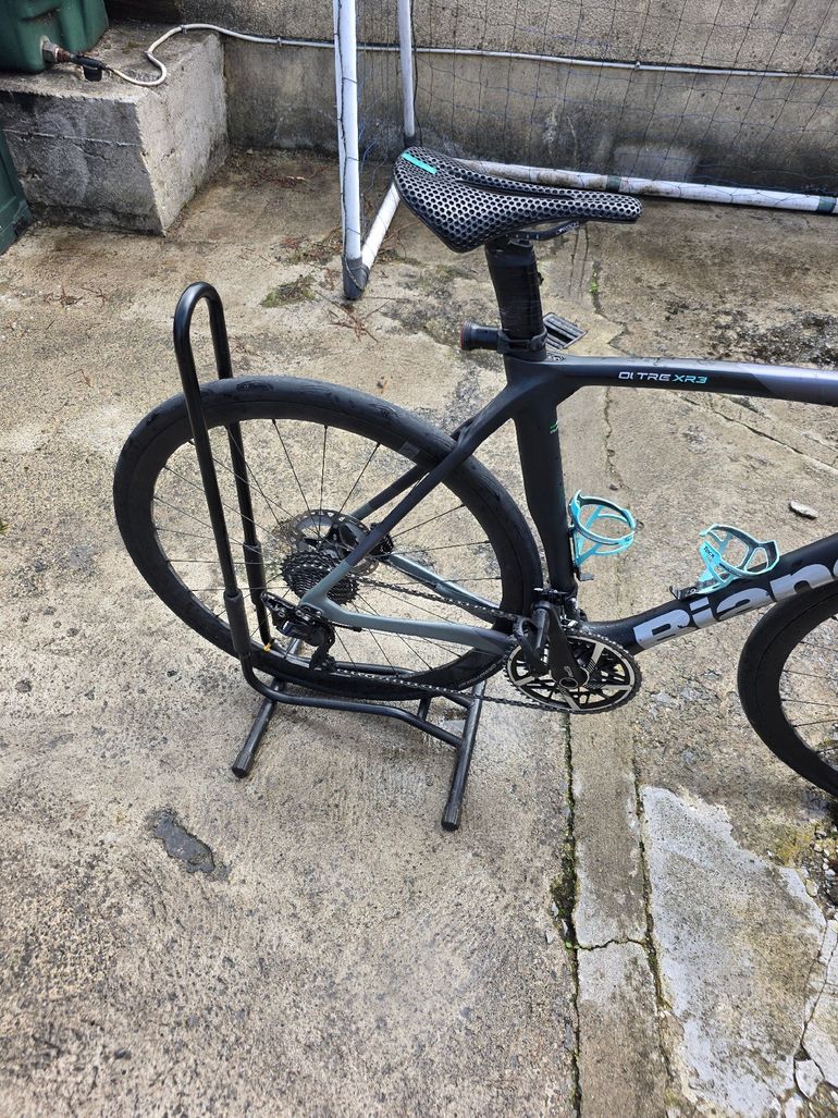 Used Bianchi Oltre XR3 - Ultegra 2022 2022 Road & Gravel — image 4 of 9
