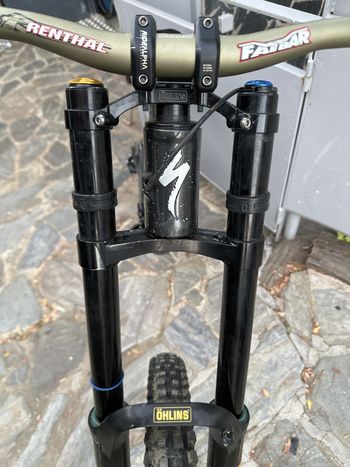 Použité Specialized Demo Sram Eagle Transmission GX 2022 Mountainbike — obrázek 6 z 13