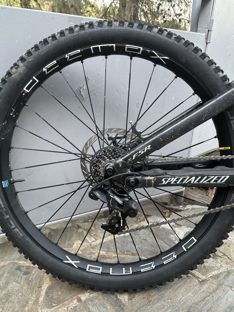 Použité Specialized Demo Sram Eagle Transmission GX 2022 Mountainbike — obrázek 9 z 13