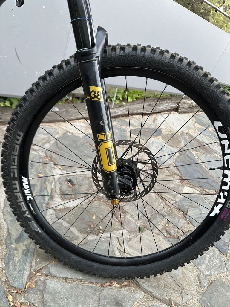 Použité Specialized Demo Sram Eagle Transmission GX 2022 Mountainbike — obrázek 7 z 13