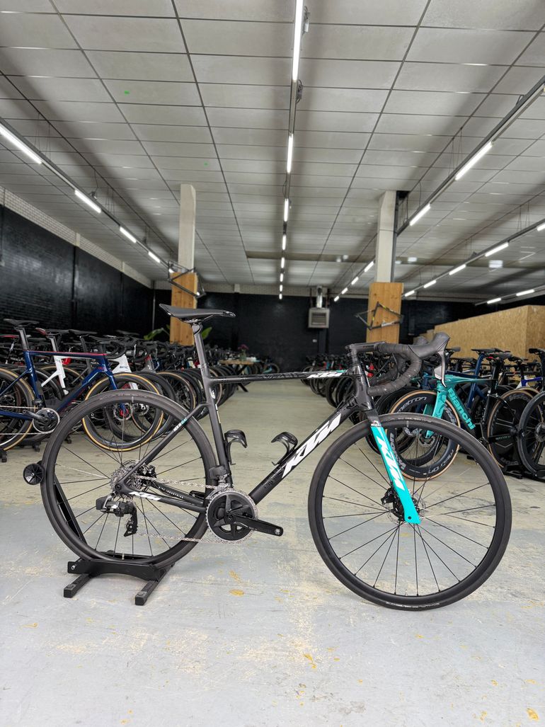 Used KTM REVELATOR ALTO ELITE AXS 2022 2022 Road & Gravel, Black — image 1 of 21