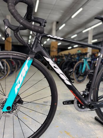 Used KTM REVELATOR ALTO ELITE AXS 2022 2022 Road & Gravel, Black — image 18 of 21