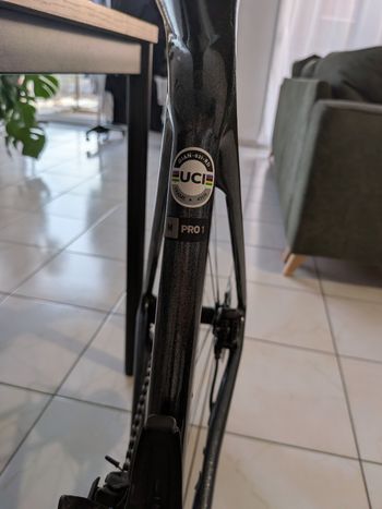 Used Giant TCR Advanced Pro 1 Disc M Black Diamond 2024 Road & Gravel, Black — image 7 of 9