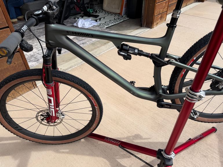 Used Specialized Epic SRAM XX SL Eagle AXS (T-Type) 2022 Mountainbike, Green — image 4 of 6