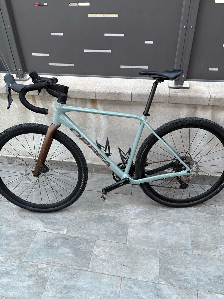 Used Orbea TERRA H30 2024 2024 Road & Gravel, Green — image 2 of 8