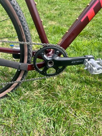Used Trek Checkpoint Shimano GRX 2025 Road & Gravel, Red — image 5 of 9