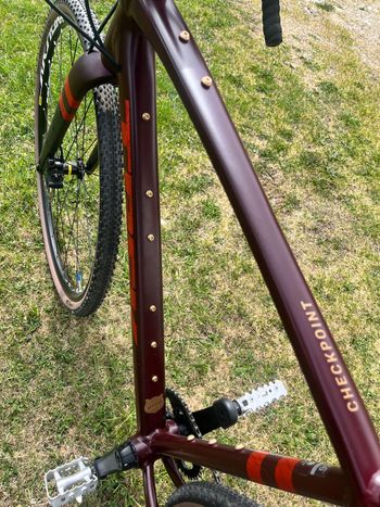 Used Trek Checkpoint Shimano GRX 2025 Road & Gravel, Red — image 9 of 9