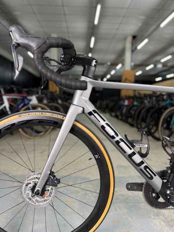 Used Focus IZALCO MAX DISC 9.7 2020 2020 Road & Gravel — image 17 of 23