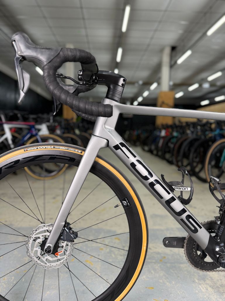 Used Focus IZALCO MAX DISC 9.7 2020 2020 Road & Gravel — image 17 of 23