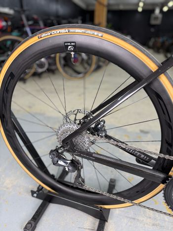 Used Focus IZALCO MAX DISC 9.7 2020 2020 Road & Gravel — image 7 of 23