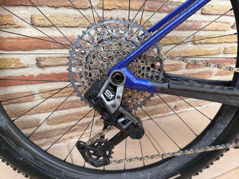 Used Orbea ALMA M-PRO 2025 2025 Mountainbike, Blue, 29 — image 3 of 7
