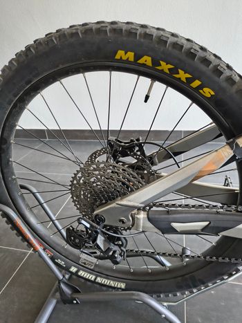Used Lapierre Overvolt AM 6.6 2021 2021 Mountainbike, Light Gray, 27.5 — image 5 of 5
