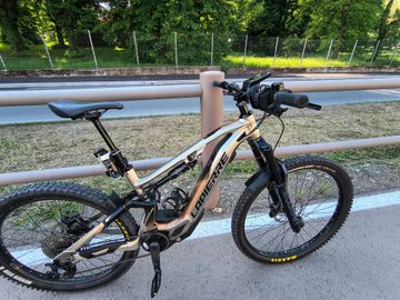 Used Lapierre Overvolt AM 6.6 2021 2021 Mountainbike, Light Gray, 27.5 — image 2 of 5