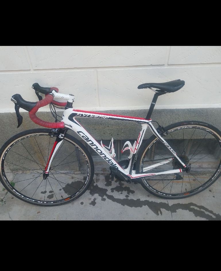 Used Cannondale Synapse Shimano Ultegra 2017 Road & Gravel, White — image 1 of 3