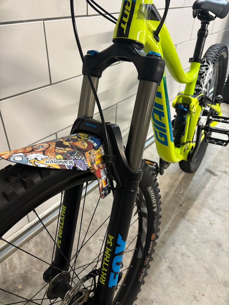 Used Giant Trance 2 2018 2018 Mountainbike, Green, 27.5 — image 6 of 6