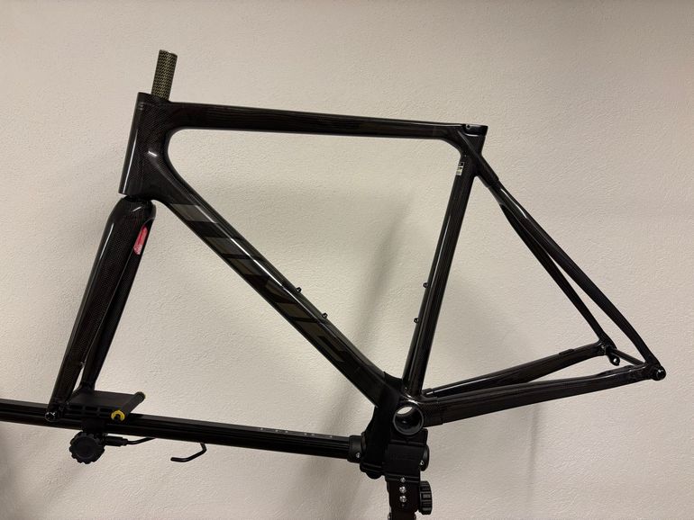 Used Time Alpe d'huez Frameset 2025 Road & Gravel — image 2 of 12