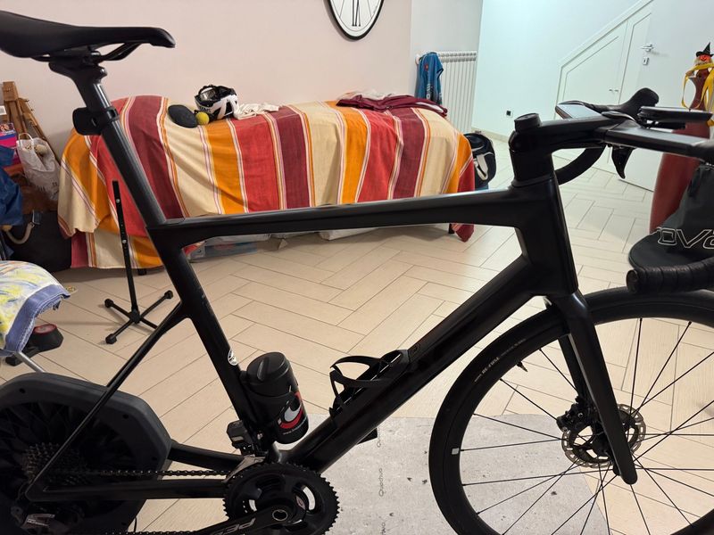 BMC Teammachine SLR 01 MOD 2023 Frameset 2023 Road & Gravel de segunda mano, Negro — imagen 3 de 5